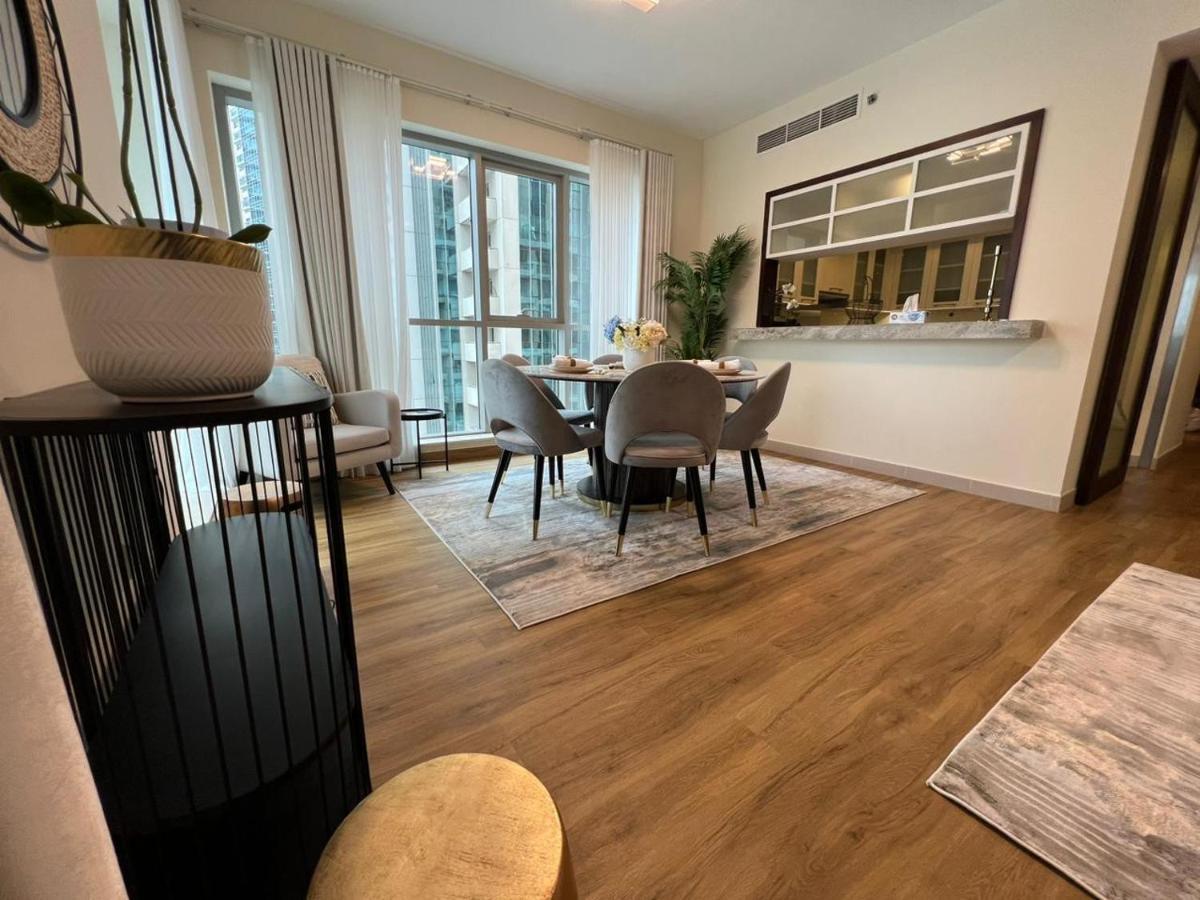 Luxury 2Br- Burj Khalifa View In Blvd Central -1402 Dubai Exteriör bild